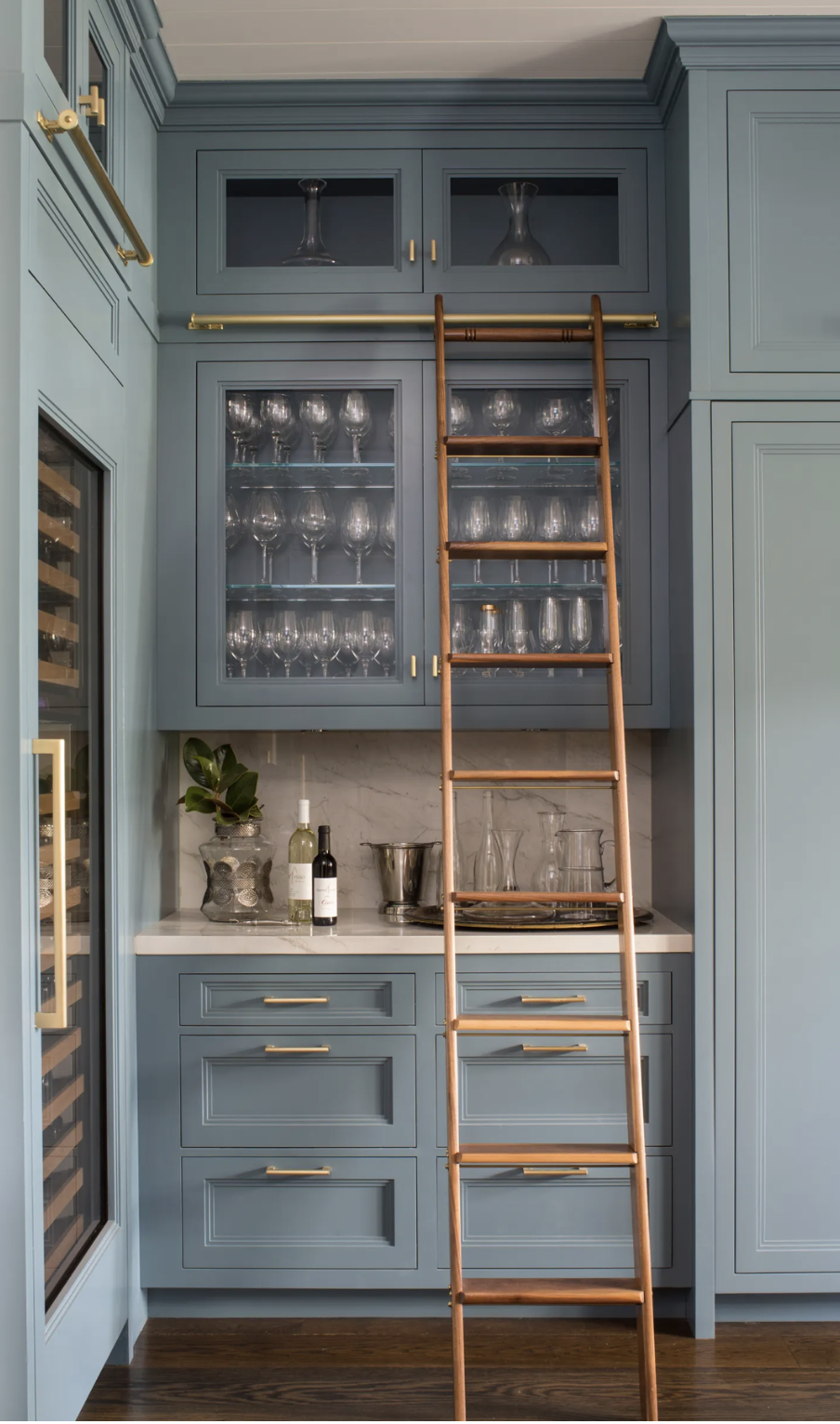 How to Set up A Home Bar French Style, french blue wine pantry, fench blue home bar, french inspired home bar
