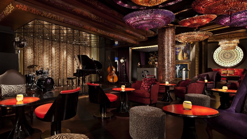Best Luxury Hotels in NYC Salon de Ning the Peninsula Hotel NYC